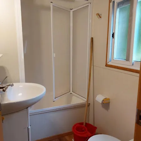 Camping L'Enclave Mobil-Home Estavar Esterno foto