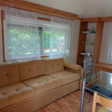 Camping L'Enclave Mobil-Home Estavar Esterno foto