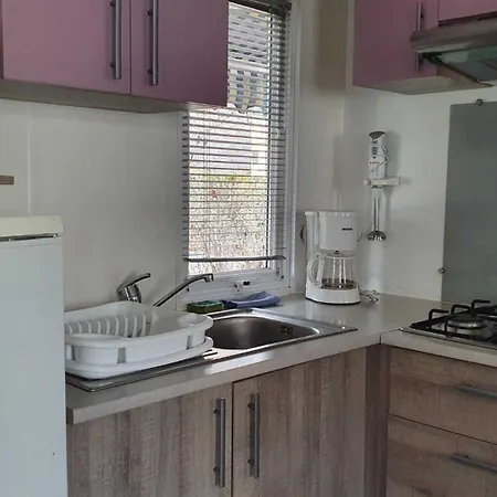 Camping L'Enclave Mobil-Home Estavar Esterno foto