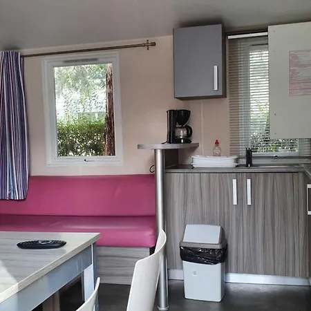 Camping L'Enclave Mobil-Home Estavar Esterno foto