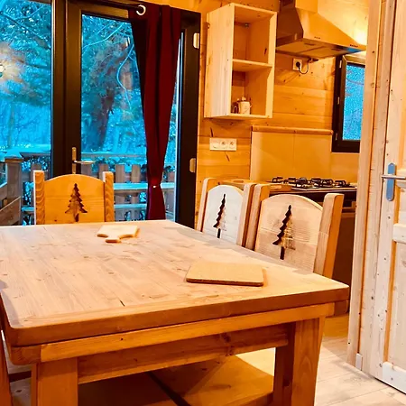 Camping L'Enclave Mobil-Home Estavar Esterno foto